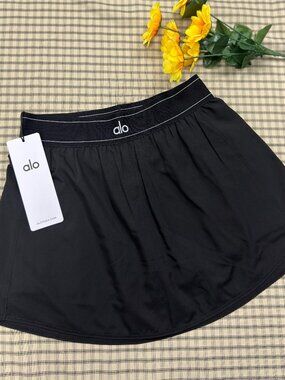 Alo Yoga⛱️Match Point Tennis Skirt Black NWT Minimalist style🎹